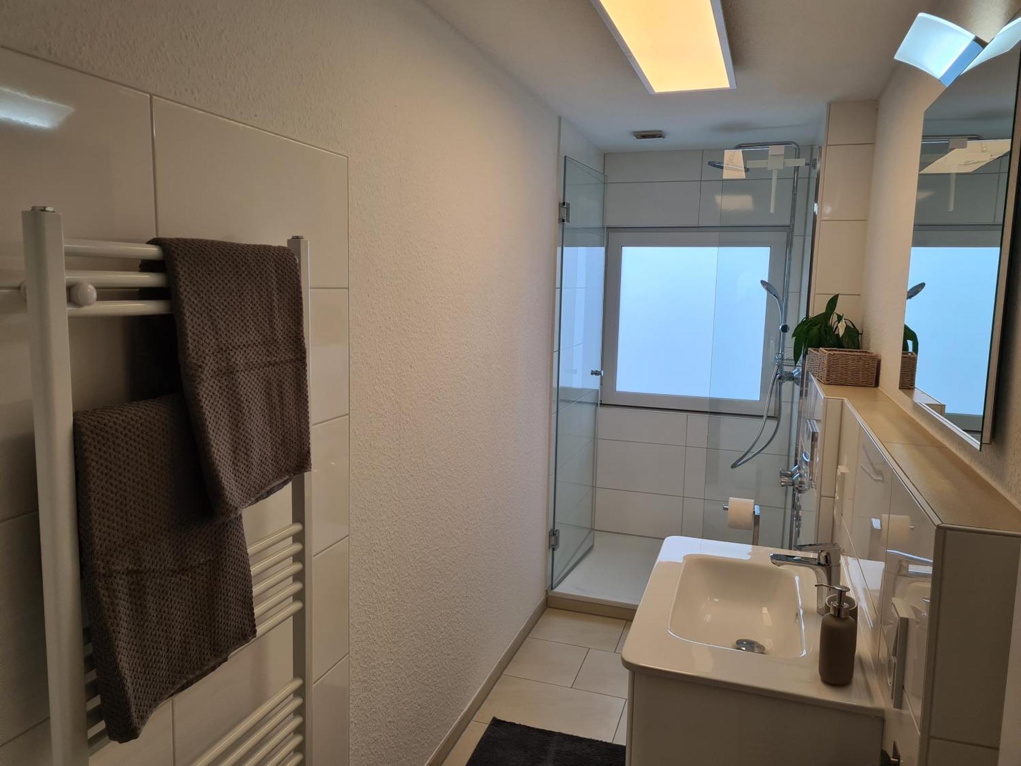 Ferienwohnung In Erftstadt 2 Min Fusslaeufig Zum Bahnhof, Phantasialand, Koeln, Koeln Messe, Eifel 외부 사진